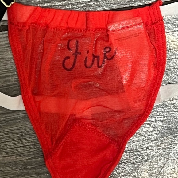Sagittarius Hah Free People Zodiac Thongs Panties Set of 3 OS ONE Size XS S M L - Picture 7 of 11